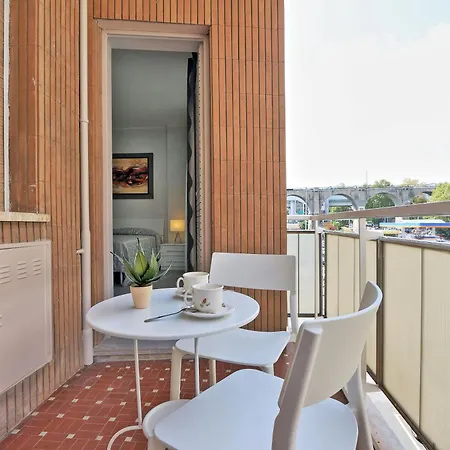 Valery Guest House *