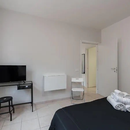 Nocleg ze śniadaniem Travelershome 170 Station Street Ciampino