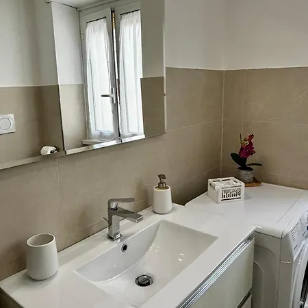 Casa Magrini - Intero In Marconi Roma