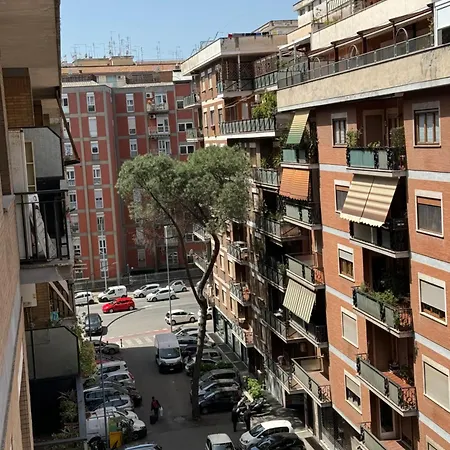 Bed & Breakfast Cerreto Housing *