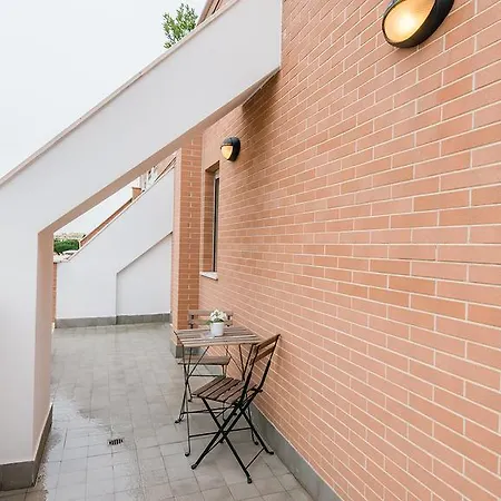 G&G Modern Apartments Aparthotel
