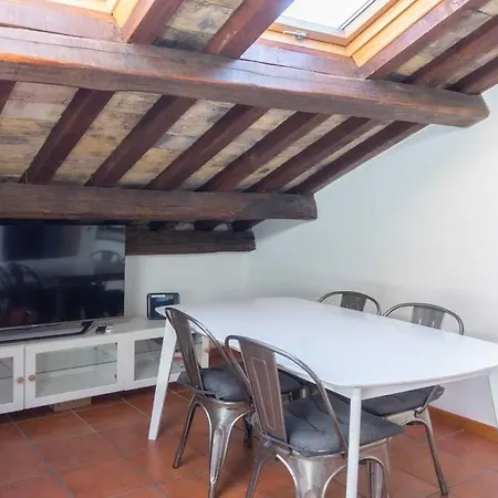 Apartment Domus Tempio Deluxe, Centro Rome
