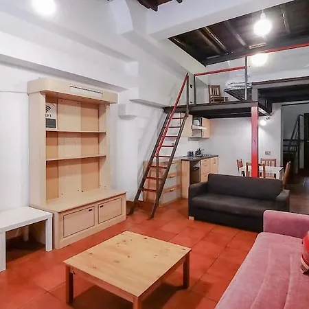 Domus Reginella, Nella Zona Piu Richiesta Di Apartment Rome
