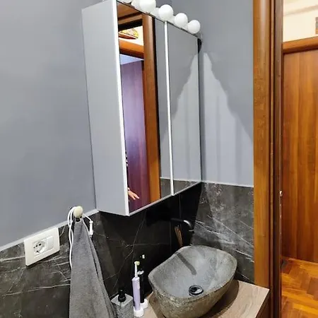 Casa Di Lella, A Due Passi Dal Vaticano Apartment *