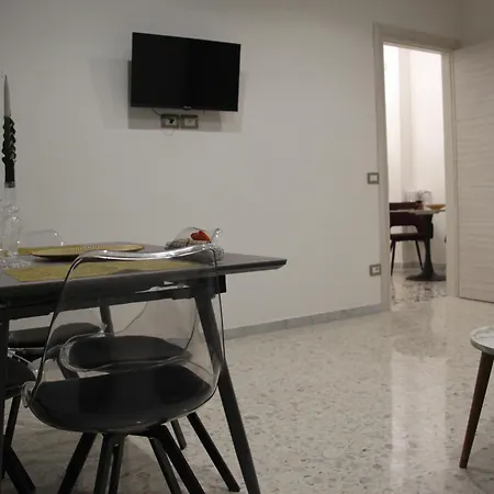 Hector Apartment *