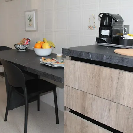 Hector Apartment *