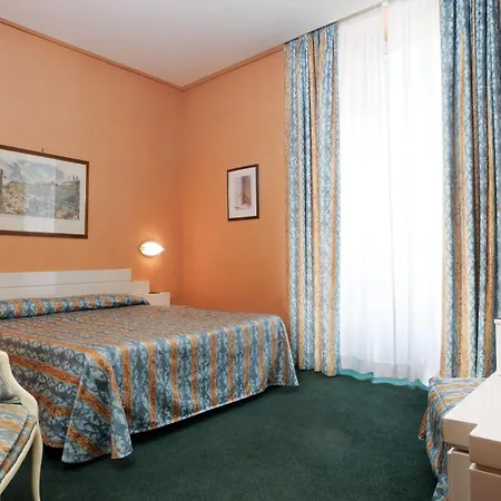 Hotel Patria 3*