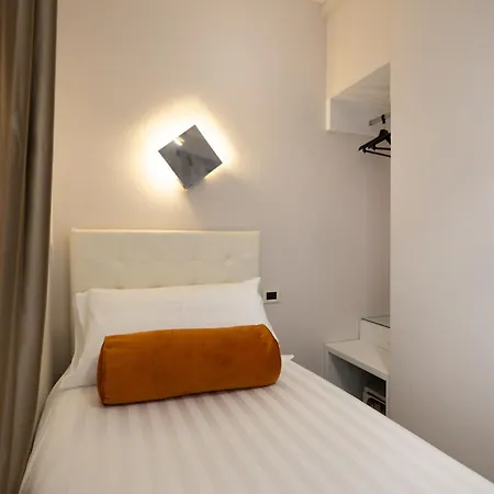 Πανσιόν Zaccardi Roof Garden *
