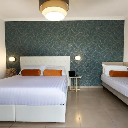 Πανσιόν Zaccardi Roof Garden *