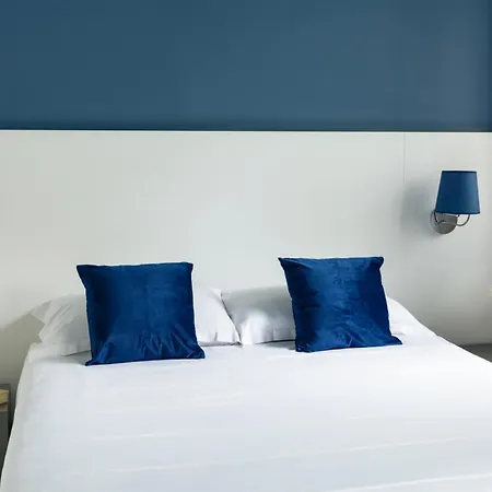 Hotel The Caesar 4*