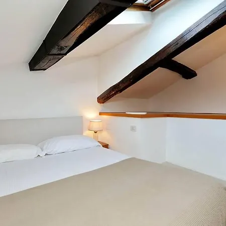 Trastevere Charming Loft | Romeloft *