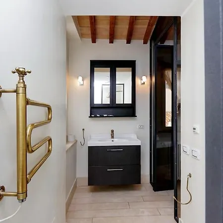 Apartment Pantheon Stylish Attic Rome