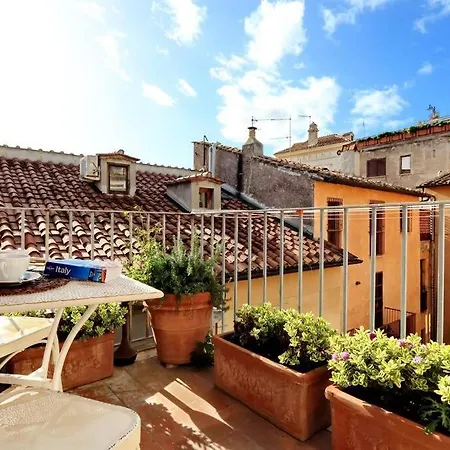 Apartment Pantheon Stylish Attic Rome