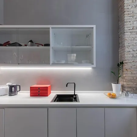 Iflat Glass And Stone Loft Apartment Rome