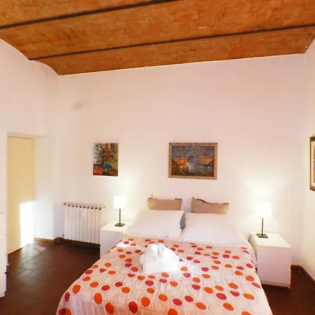 La Casa Dell'Artista Apartment *