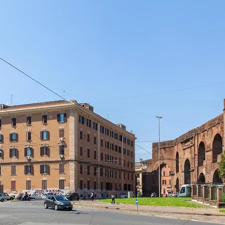 Hostly-colorhome Midtown Appartamento Roma