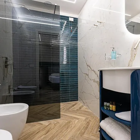 Trevi's Wish Luxury Apartment *