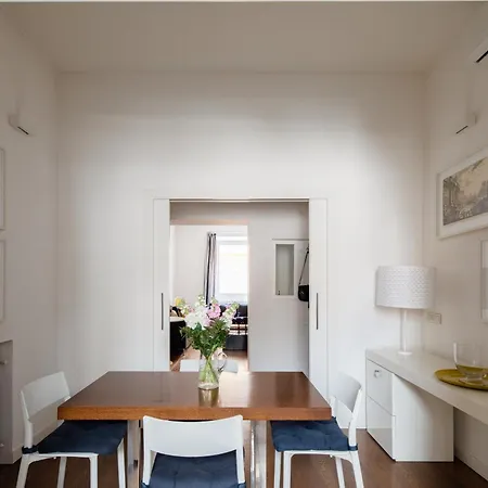 2 Bedrooms Flat Near Via Veneto Apartment Rome