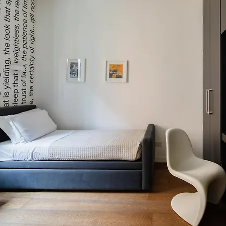 Apartment 2 Bedrooms Flat Near Via Veneto