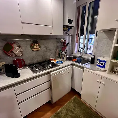 Tina's House Apartment *