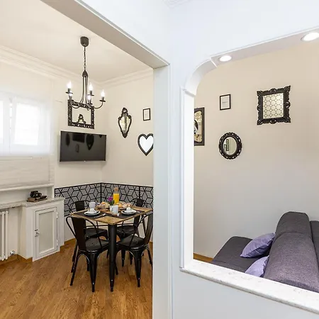 Apartment Khris - Trastevere Parini *