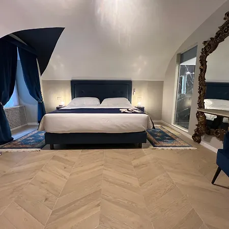 Luxury Blue Suites- Imperial * Rome