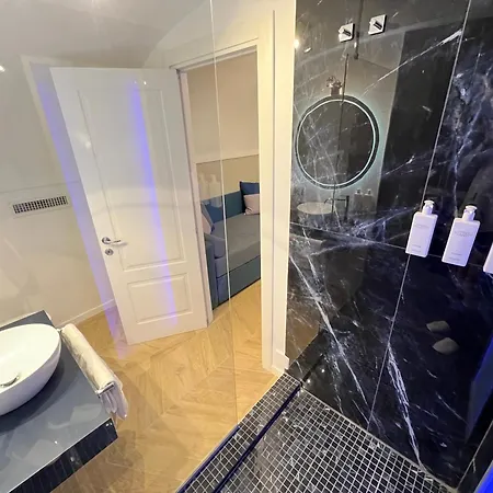Luxury Blue Suites- Appartamento