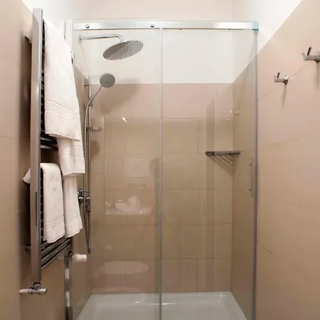 Apartment Banchi Vecchi A *