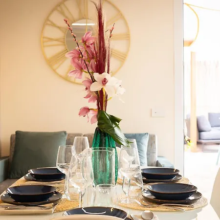 Trevi's Wish Luxury Apartment *