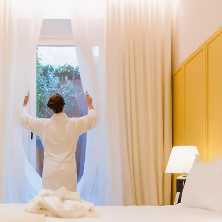 Bed & Breakfast Parisii Bocca Di Leone 88 *