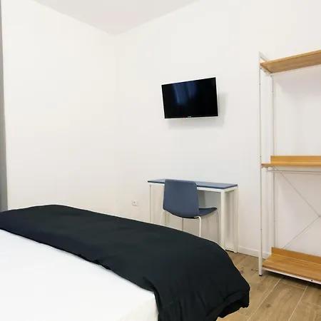 Re Di 2 Guest house