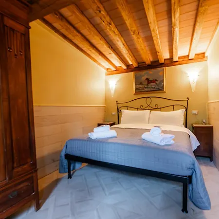 Luxury House In Green Appia Antica * Roma