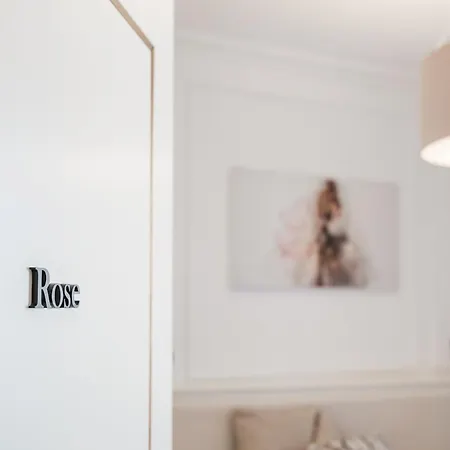 Parisii Luxury Relais 2*