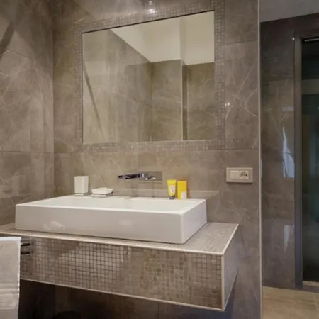 Frezza - Alta Luxury * Rome