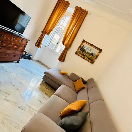 Prati Di Borgo Apartment *