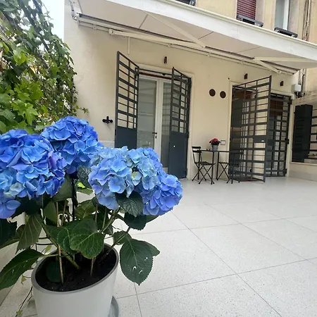 Lungotevere Flaminio 3* Roma