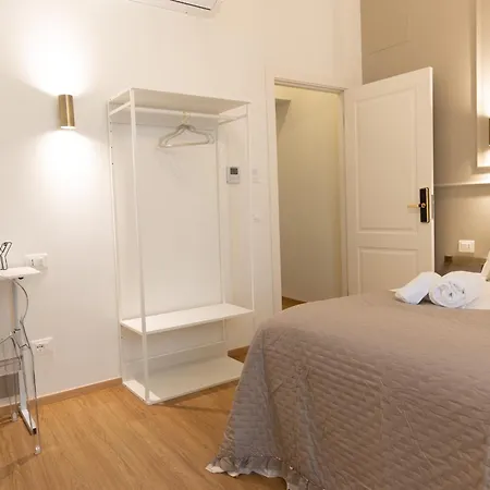 De Vince - Luxury - Termini Guest house Rome