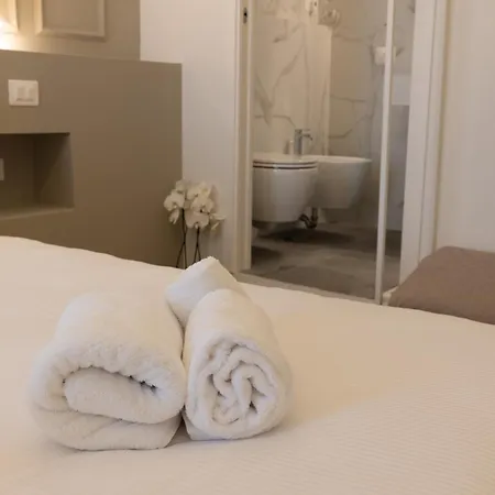 De Vince - Luxury - Termini Guest house Rome