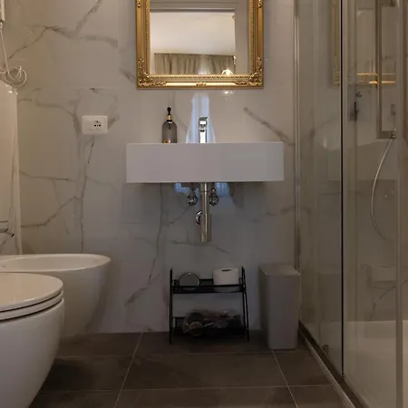 De Vince - Luxury - Termini Guest house