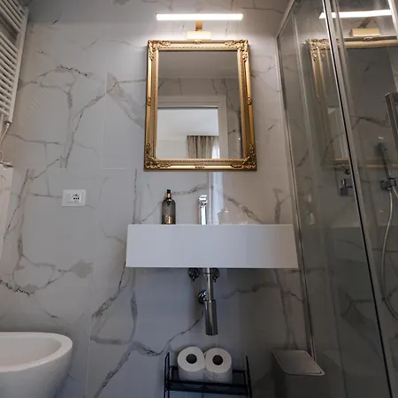 De Vince - Luxury - Termini Guest house Rome