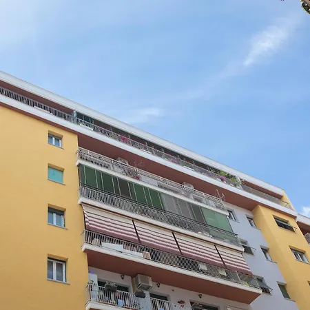 A Casa Di Cinzia E Fabio Roma