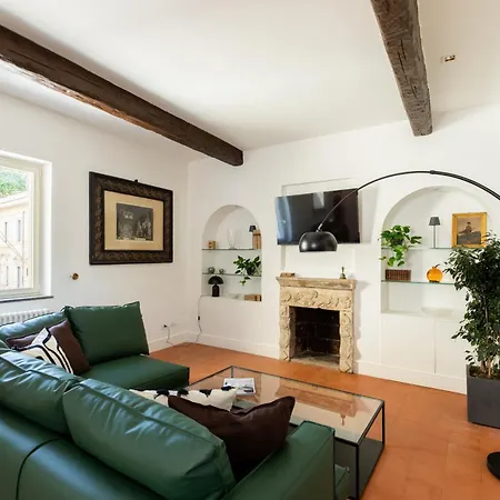 Iflat Trastevere Stylish 4 Bedroom Penthouse Rome