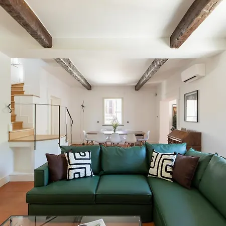 Iflat Trastevere Stylish 4 Bedroom Penthouse Apartment *
