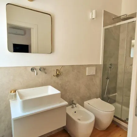 Flora Guest house