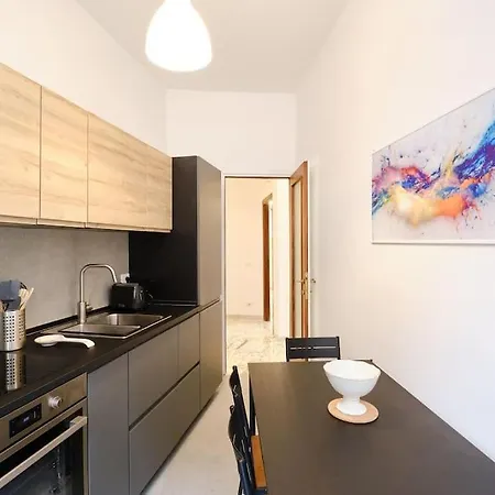 Apartment Monteverde - Vaticano - Esperienza Romana 1bdr Rome