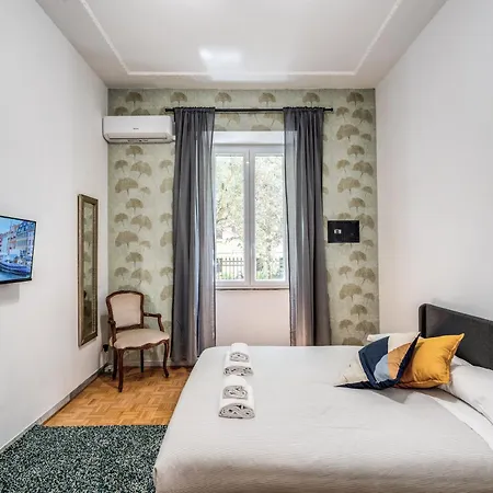 Residenza Nemorense Apartment *