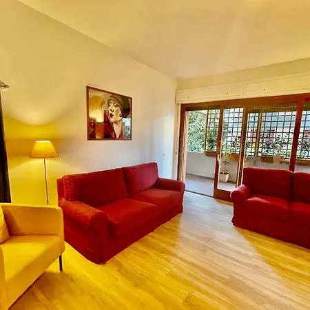 La Casa Delle Camelie Rome