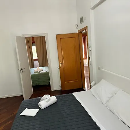 Dolcevita Eur 2 Luxury Guest house *