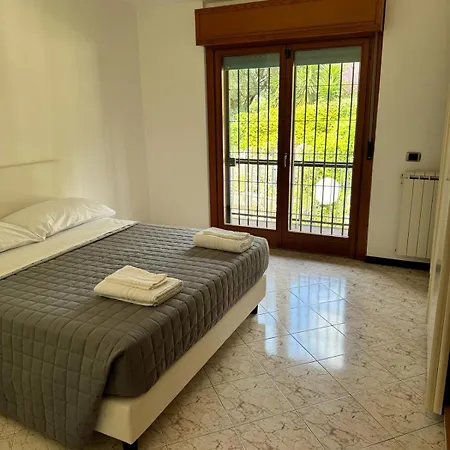 Dolcevita Eur 2 Luxury Guest house