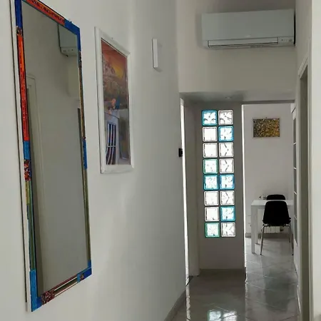 Apartment Francigena House